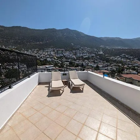 Flora Villa
